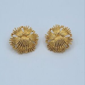 Vintage Monet Goldtone Earrings #1988